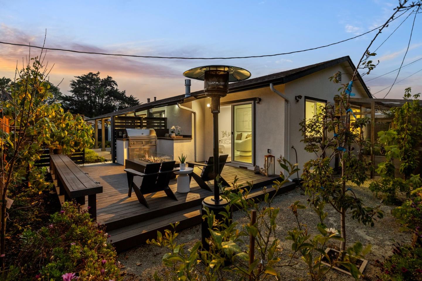 Detail Gallery Image 57 of 68 For 2501 Fleetwood Dr, San Bruno,  CA 94066 - 3 Beds | 3 Baths