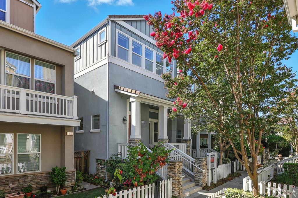 Detail Gallery Image 1 of 85 For 11510 Bianchini Ln, Cupertino,  CA 95014 - 3 Beds | 2/1 Baths