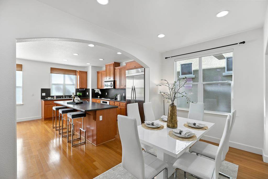 Detail Gallery Image 11 of 85 For 11510 Bianchini Ln, Cupertino,  CA 95014 - 3 Beds | 2/1 Baths