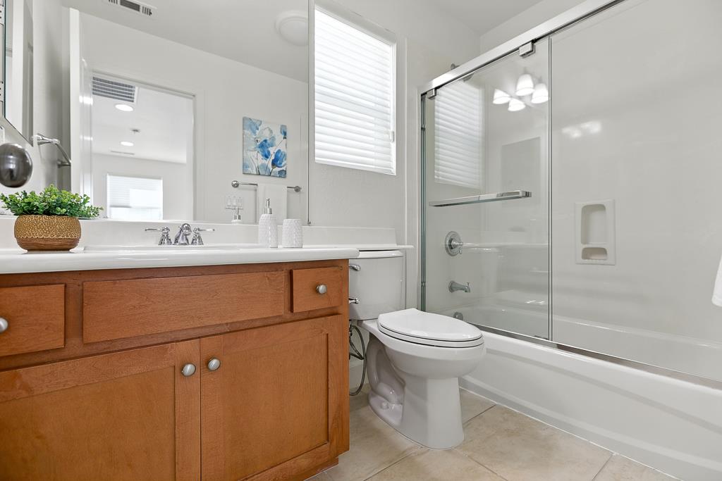 Detail Gallery Image 37 of 85 For 11510 Bianchini Ln, Cupertino,  CA 95014 - 3 Beds | 2/1 Baths