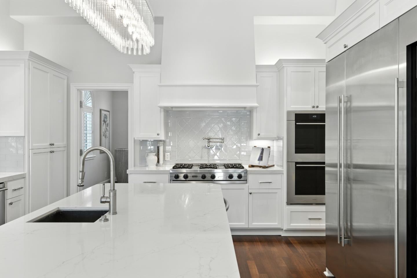 Detail Gallery Image 27 of 68 For 1355 Arbor Ave, Los Altos,  CA 94024 - 5 Beds | 3/1 Baths