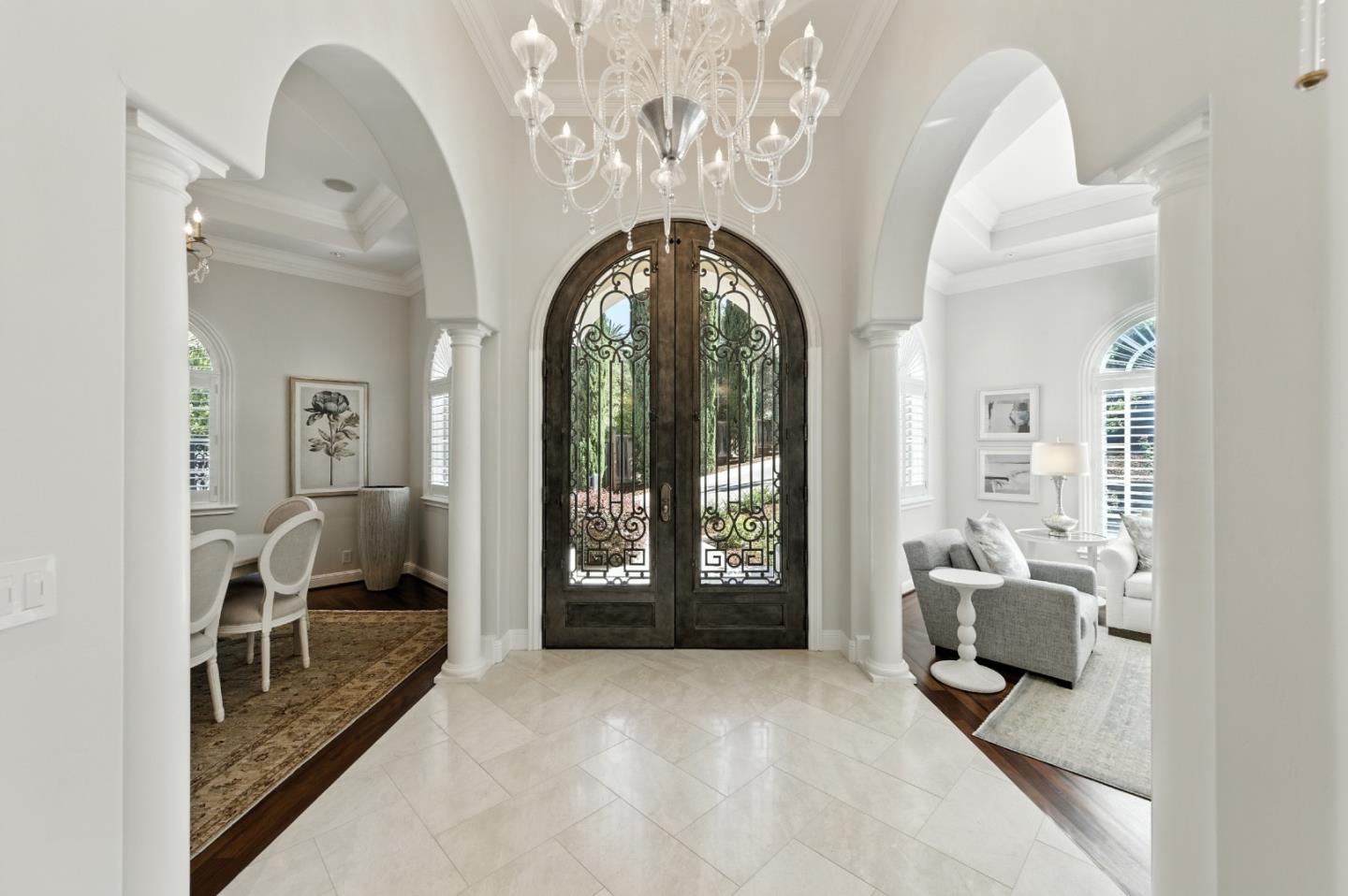 Detail Gallery Image 6 of 68 For 1355 Arbor Ave, Los Altos,  CA 94024 - 5 Beds | 3/1 Baths