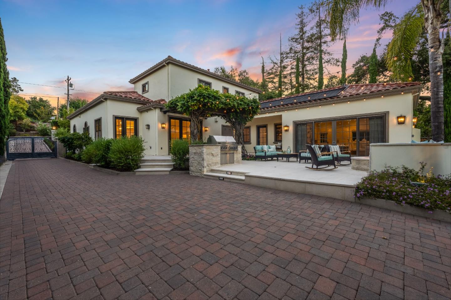 Detail Gallery Image 65 of 68 For 1355 Arbor Ave, Los Altos,  CA 94024 - 5 Beds | 3/1 Baths