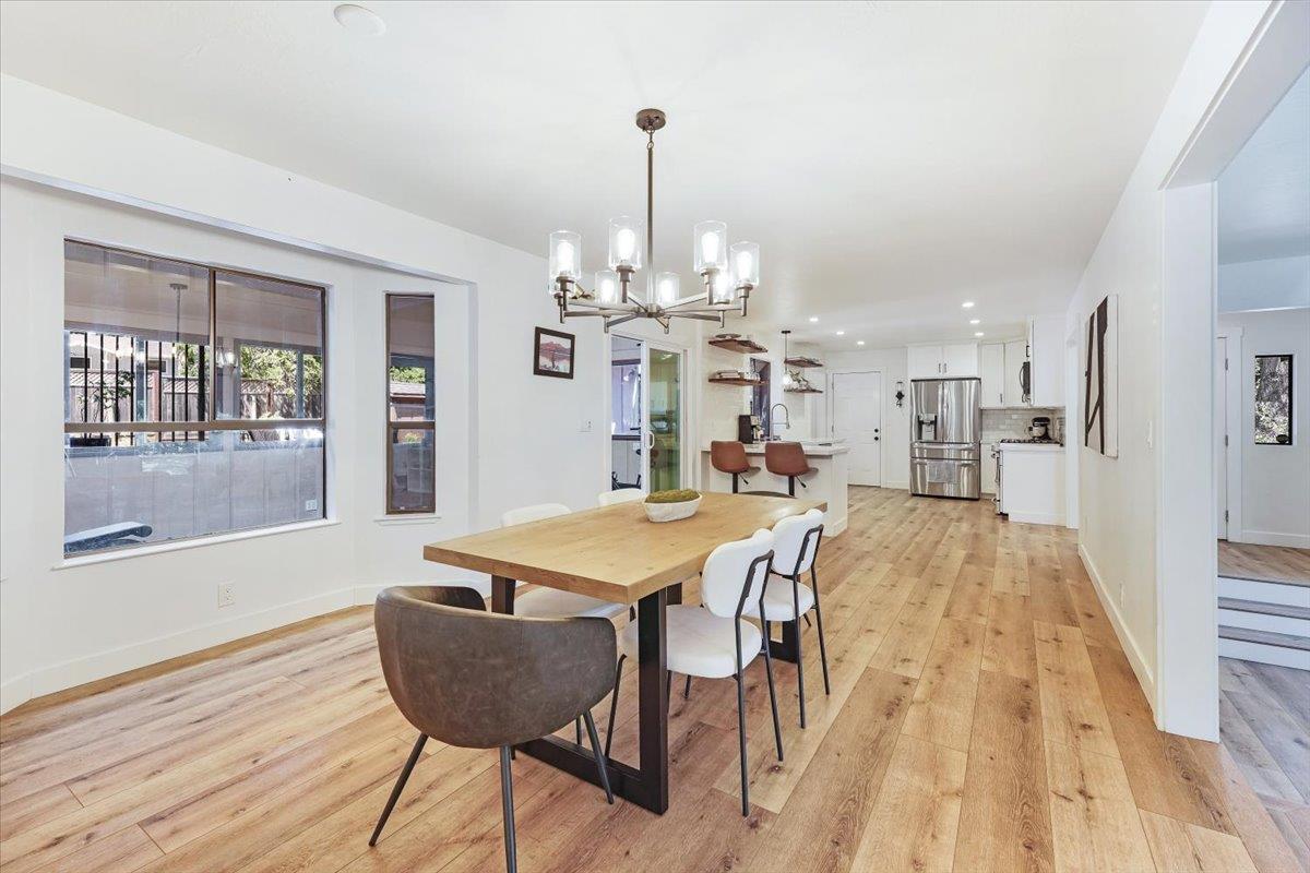 Detail Gallery Image 13 of 59 For 360 Braemoor Dr, Santa Cruz,  CA 95060 - 4 Beds | 3/1 Baths