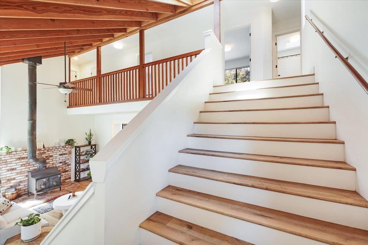 Detail Gallery Image 25 of 59 For 360 Braemoor Dr, Santa Cruz,  CA 95060 - 4 Beds | 3/1 Baths