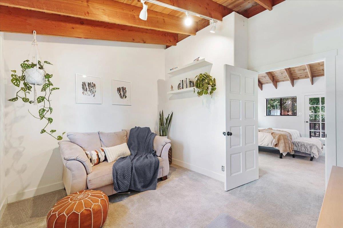 Detail Gallery Image 30 of 59 For 360 Braemoor Dr, Santa Cruz,  CA 95060 - 4 Beds | 3/1 Baths