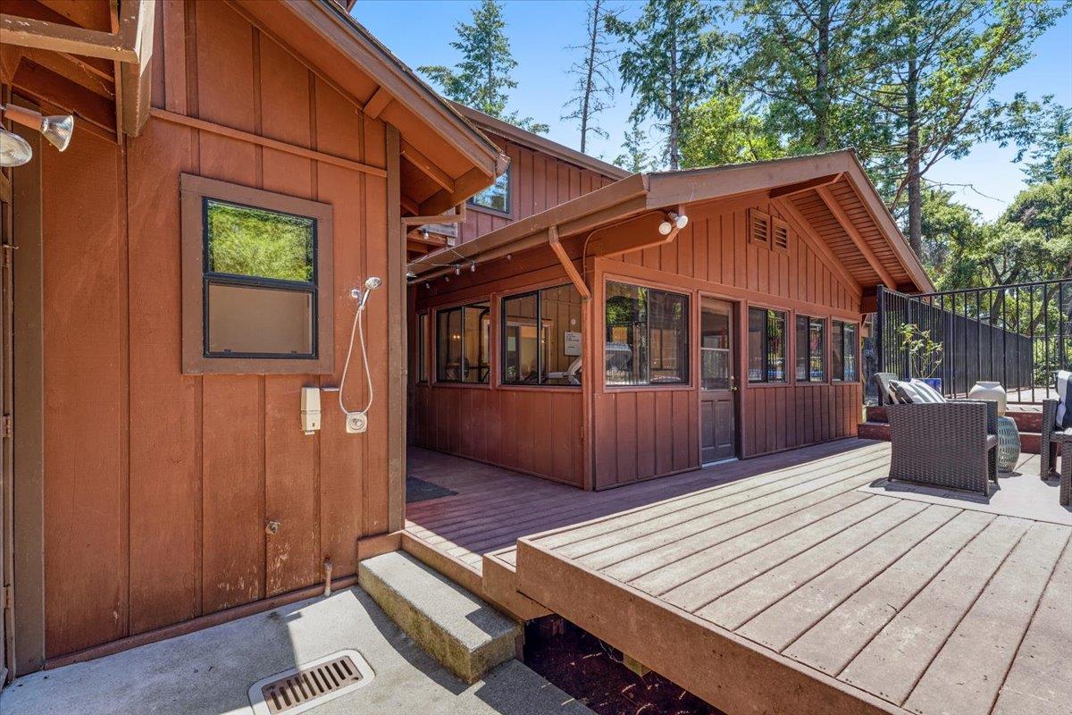 Detail Gallery Image 46 of 59 For 360 Braemoor Dr, Santa Cruz,  CA 95060 - 4 Beds | 3/1 Baths