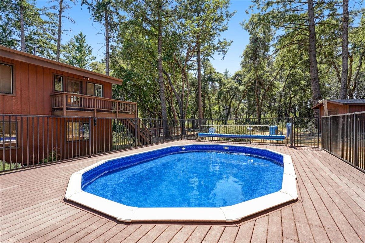 Detail Gallery Image 47 of 59 For 360 Braemoor Dr, Santa Cruz,  CA 95060 - 4 Beds | 3/1 Baths