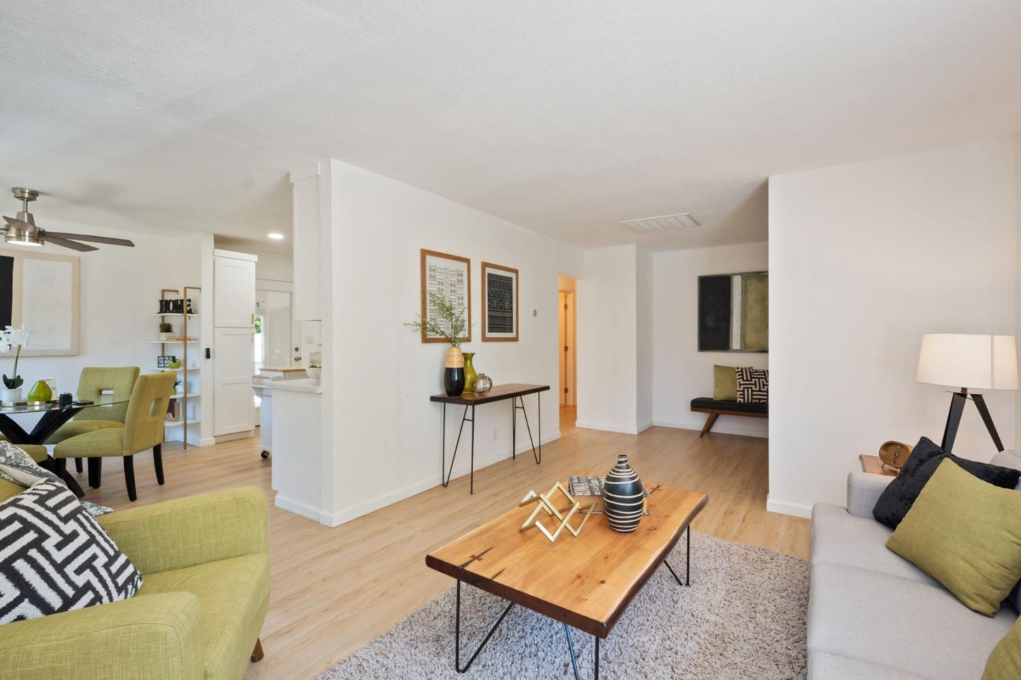 Detail Gallery Image 14 of 33 For 3305 Hickerson Dr, San Jose,  CA 95127 - 3 Beds | 2/1 Baths