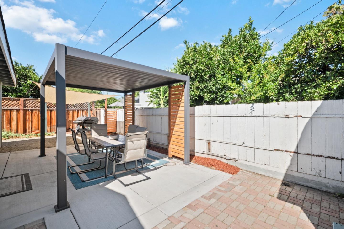 Detail Gallery Image 18 of 33 For 3305 Hickerson Dr, San Jose,  CA 95127 - 3 Beds | 2/1 Baths