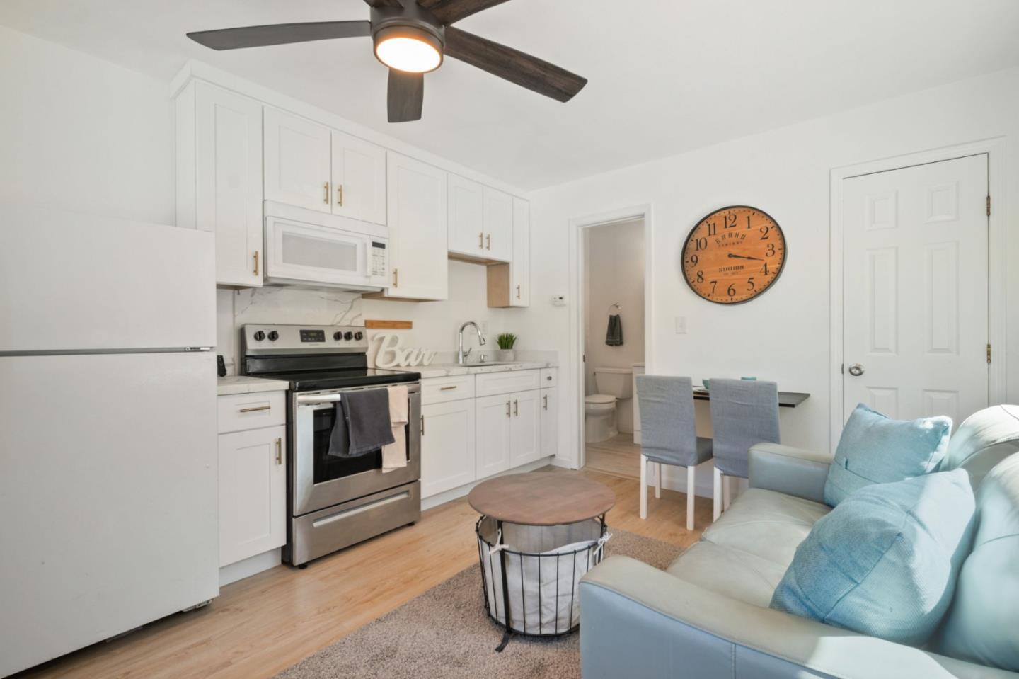 Detail Gallery Image 26 of 33 For 3305 Hickerson Dr, San Jose,  CA 95127 - 3 Beds | 2/1 Baths