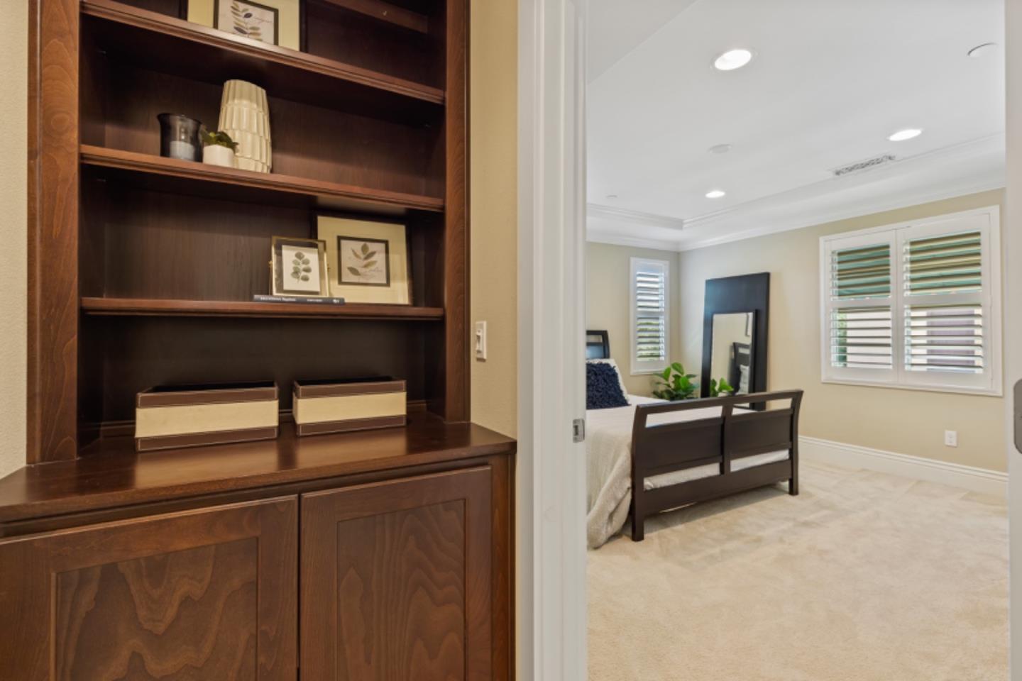 Detail Gallery Image 17 of 33 For 99 Goodman Ln, Milpitas,  CA 95035 - 4 Beds | 3/1 Baths