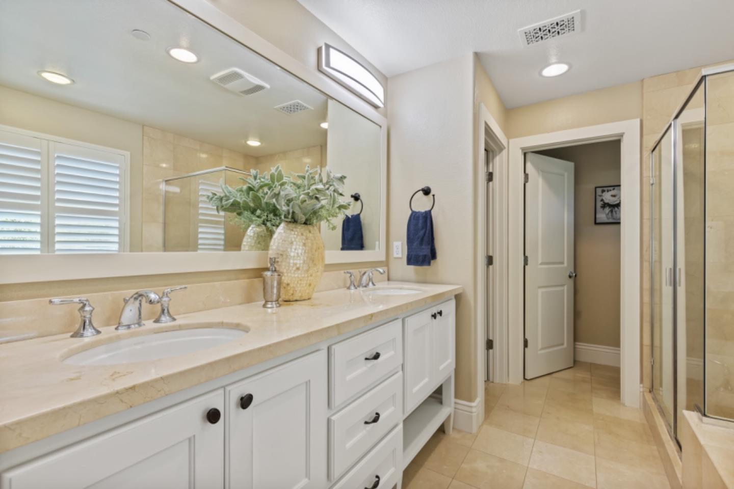 Detail Gallery Image 20 of 33 For 99 Goodman Ln, Milpitas,  CA 95035 - 4 Beds | 3/1 Baths