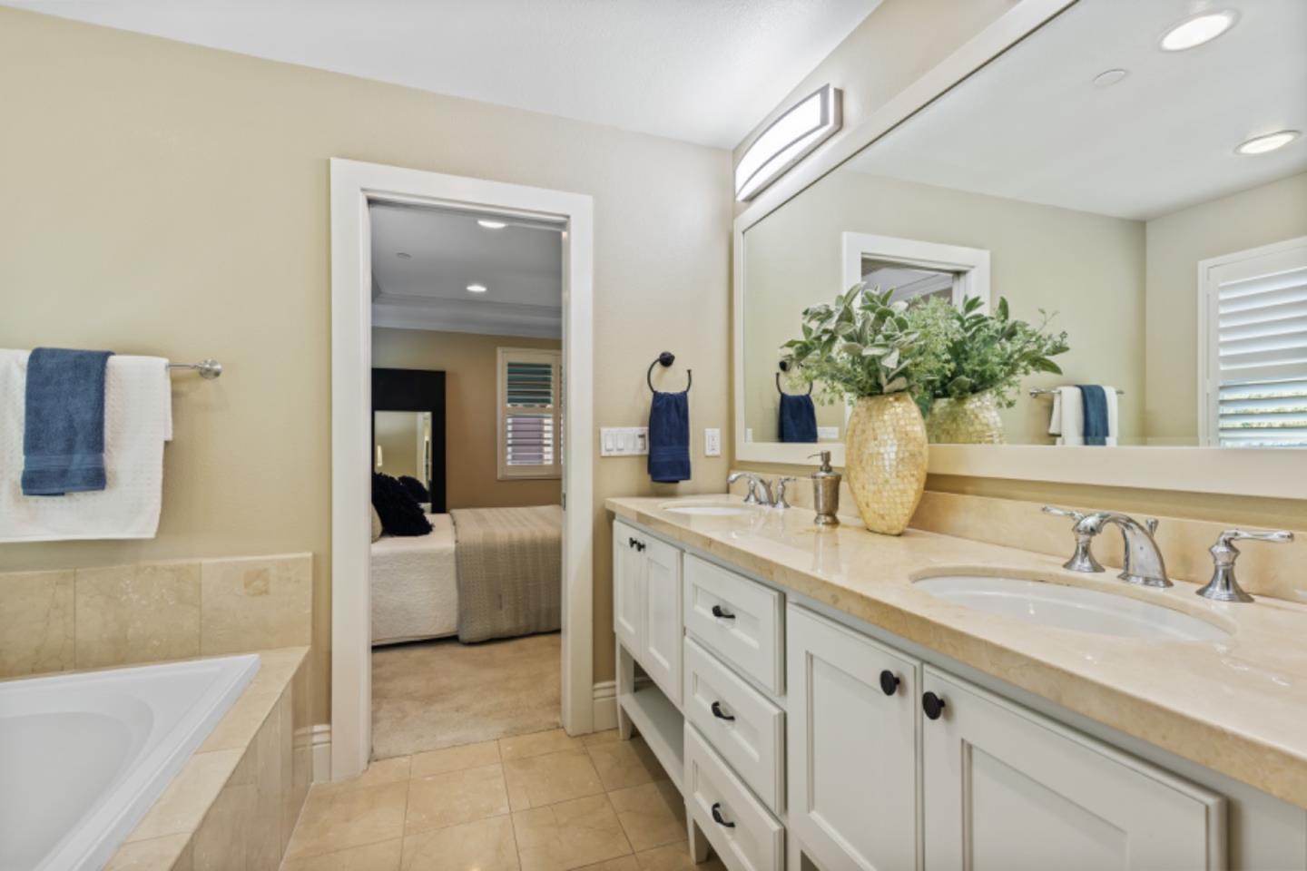 Detail Gallery Image 22 of 33 For 99 Goodman Ln, Milpitas,  CA 95035 - 4 Beds | 3/1 Baths