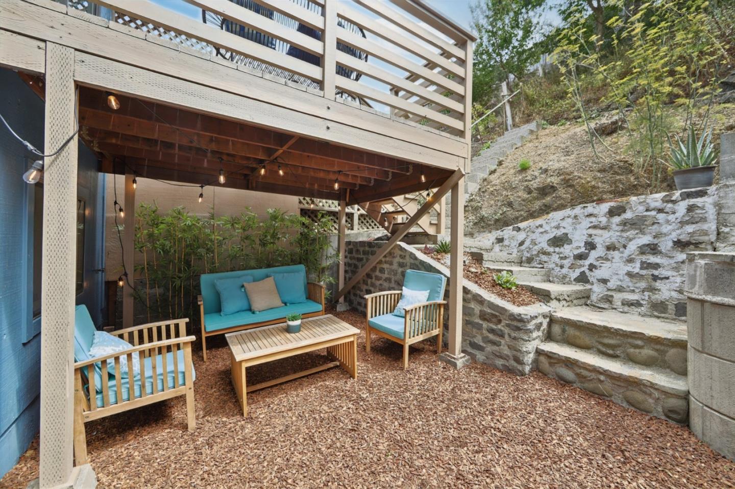 Detail Gallery Image 11 of 33 For 274 Maynard St, San Francisco,  CA 94112 - 3 Beds | 2 Baths