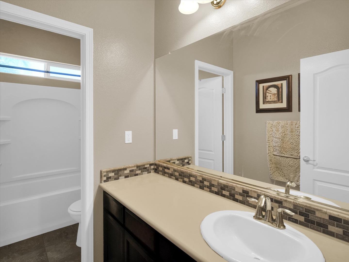Detail Gallery Image 25 of 50 For 325 W Alcala Ave, Mountain House,  CA 95391 - 4 Beds | 3 Baths
