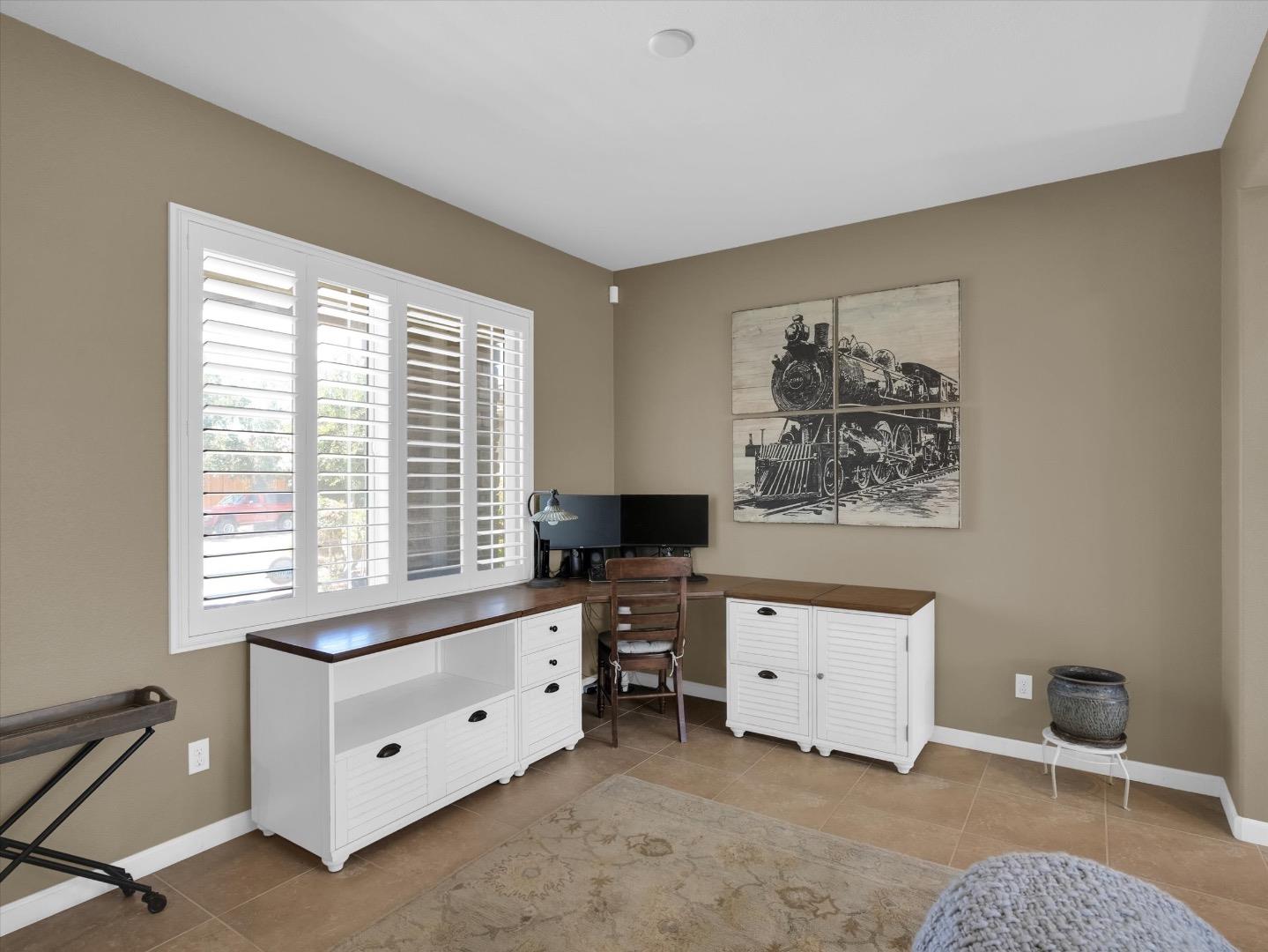 Detail Gallery Image 7 of 50 For 325 W Alcala Ave, Mountain House,  CA 95391 - 4 Beds | 3 Baths