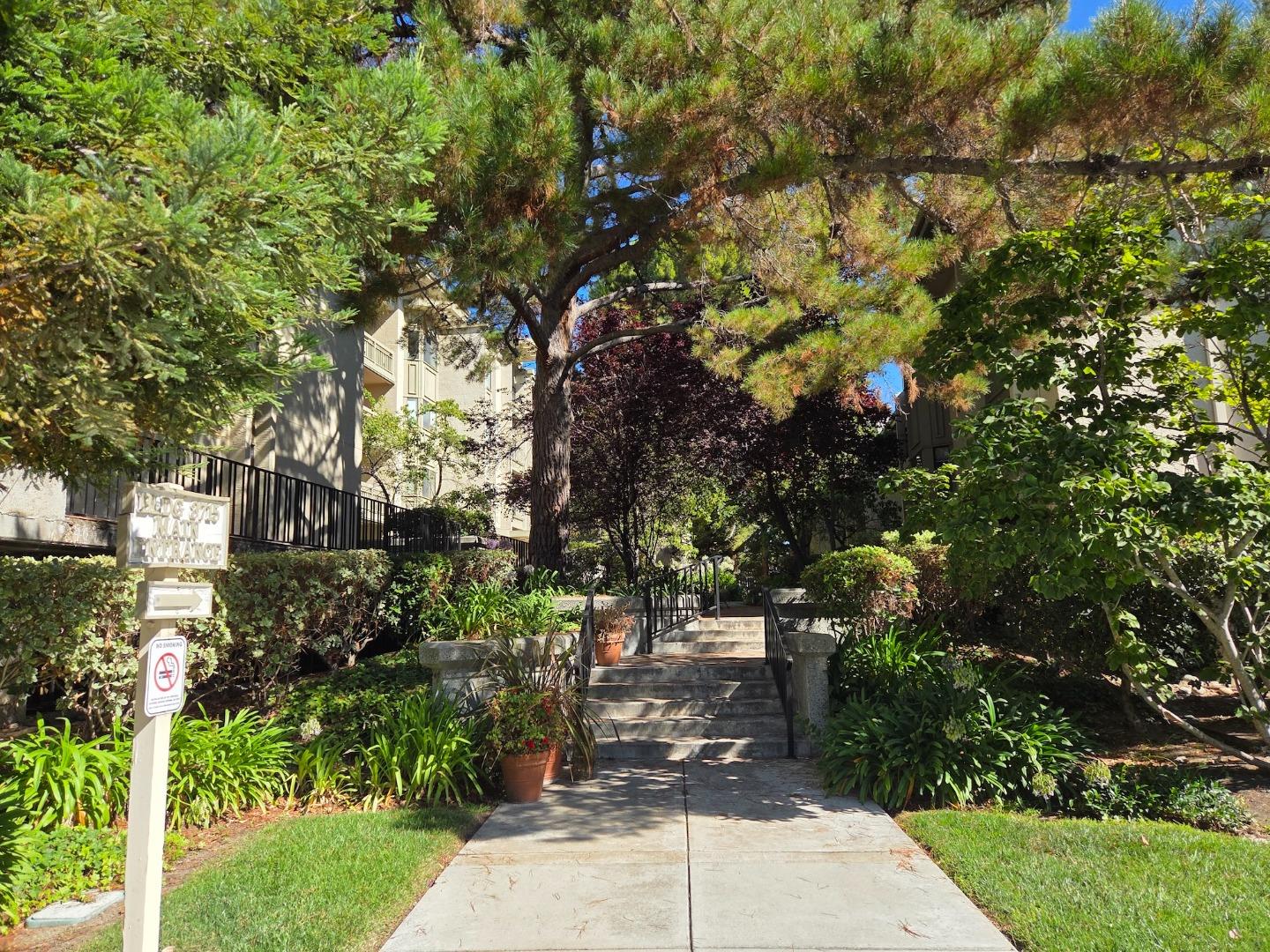 Detail Gallery Image 14 of 21 For 3715 Terstena Pl #202,  Santa Clara,  CA 95051 - 2 Beds | 2 Baths