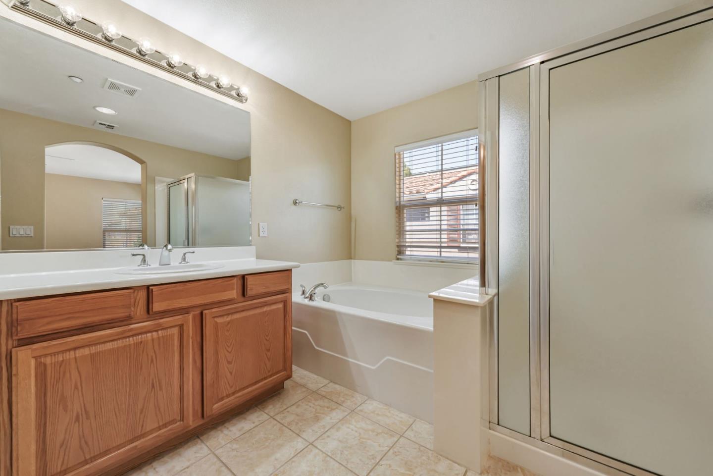 Detail Gallery Image 18 of 47 For 501 Casselino Dr, San Jose,  CA 95136 - 2 Beds | 2/1 Baths