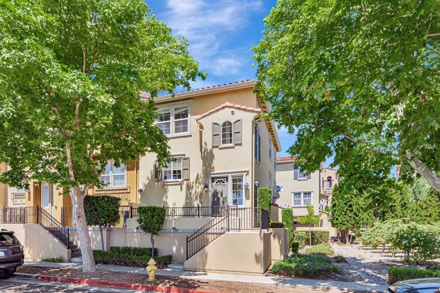 Detail Gallery Image 2 of 47 For 501 Casselino Dr, San Jose,  CA 95136 - 2 Beds | 2/1 Baths