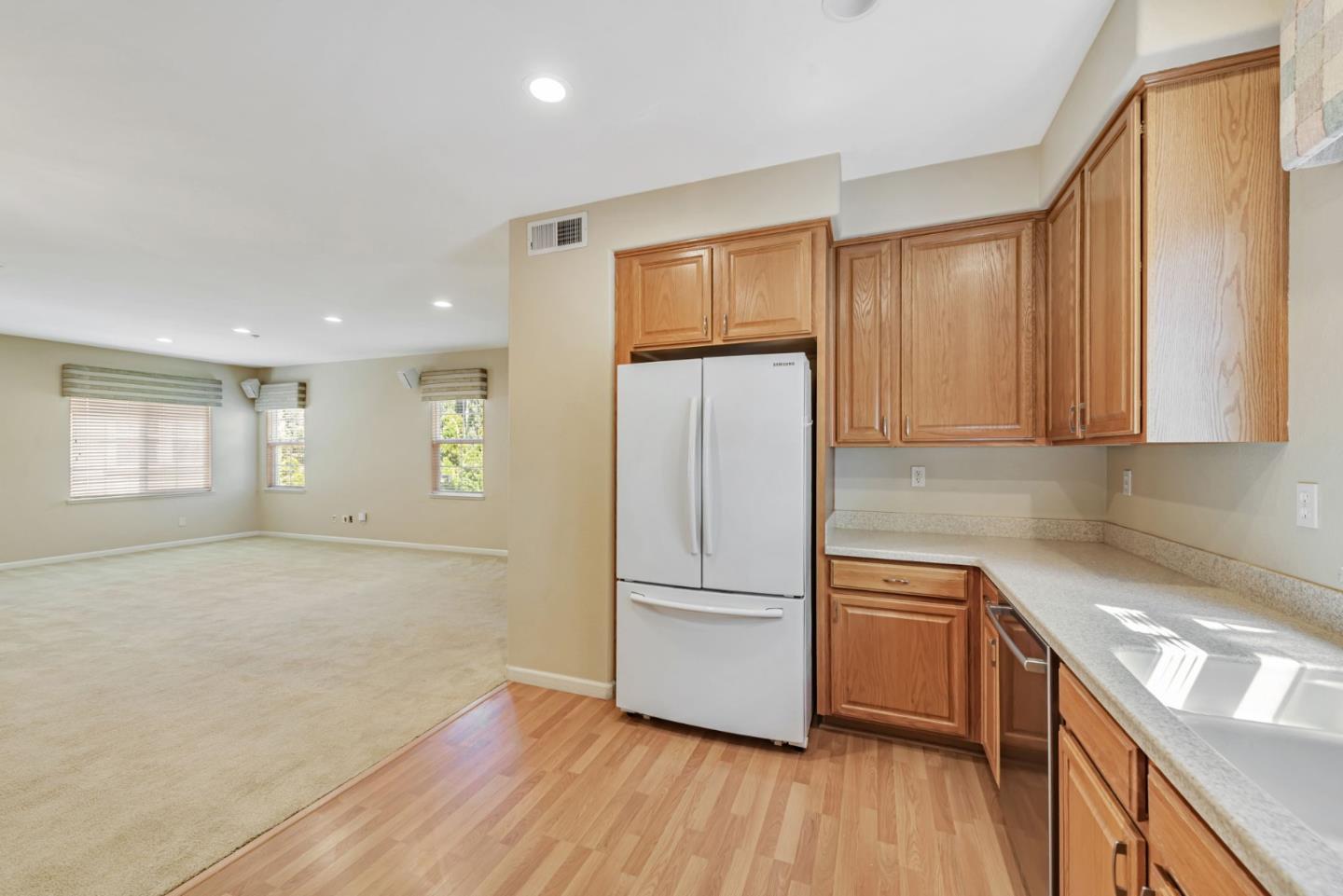 Detail Gallery Image 38 of 47 For 501 Casselino Dr, San Jose,  CA 95136 - 2 Beds | 2/1 Baths