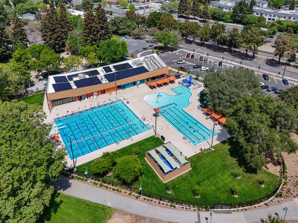 Detail Gallery Image 34 of 39 For 1905 Stella St, Mountain View,  CA 94043 - 3 Beds | 2/1 Baths