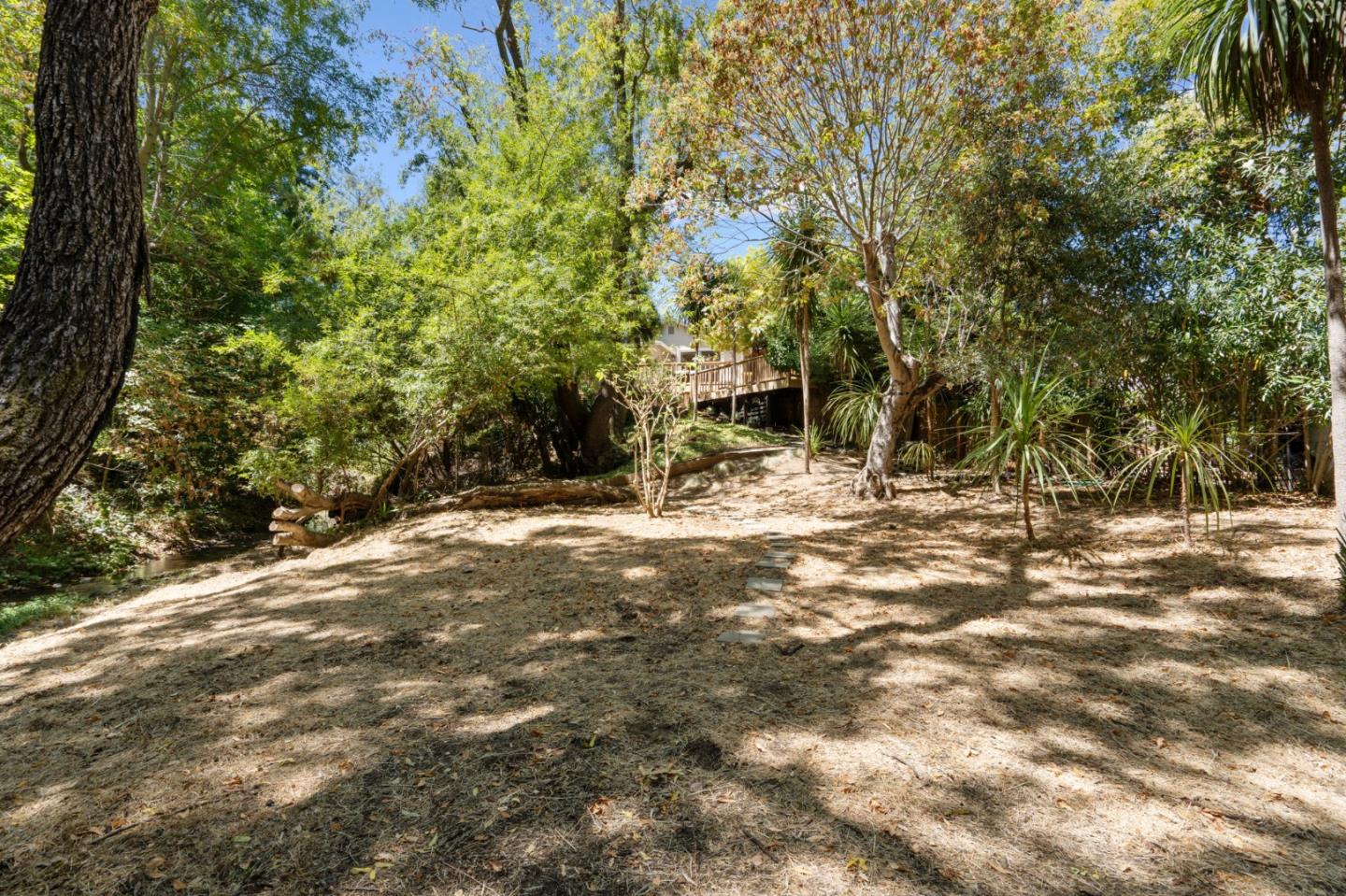 Detail Gallery Image 22 of 38 For 932 Lundy Ln, Los Altos,  CA 94024 - 3 Beds | 2 Baths