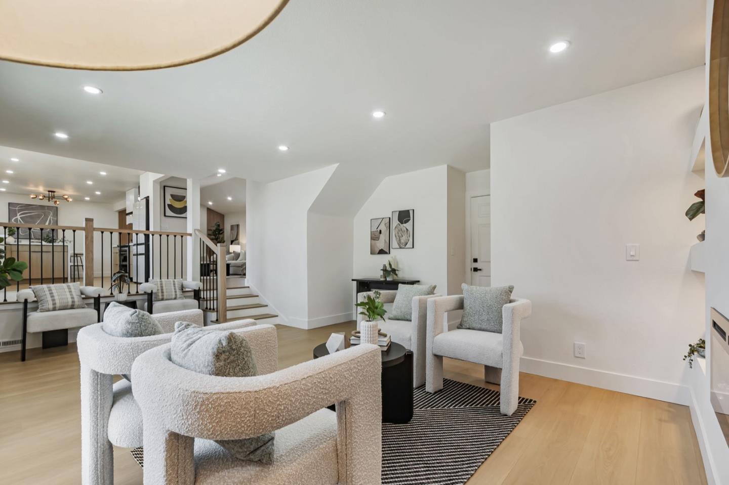 Detail Gallery Image 14 of 51 For 1704 Morrill Ave, San Jose,  CA 95132 - 4 Beds | 2/1 Baths