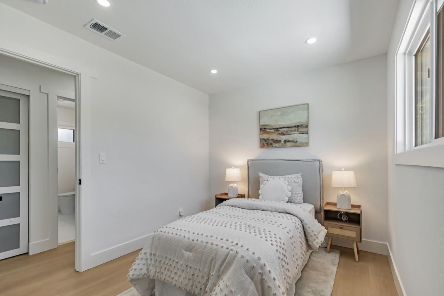 Detail Gallery Image 32 of 51 For 1704 Morrill Ave, San Jose,  CA 95132 - 4 Beds | 2/1 Baths