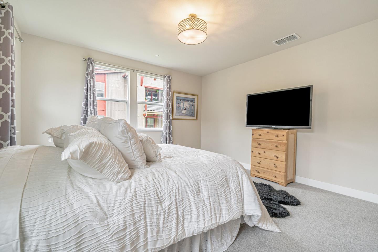 Detail Gallery Image 14 of 45 For 788 Tranquility Cir #3,  Livermore,  CA 94551 - 3 Beds | 2 Baths