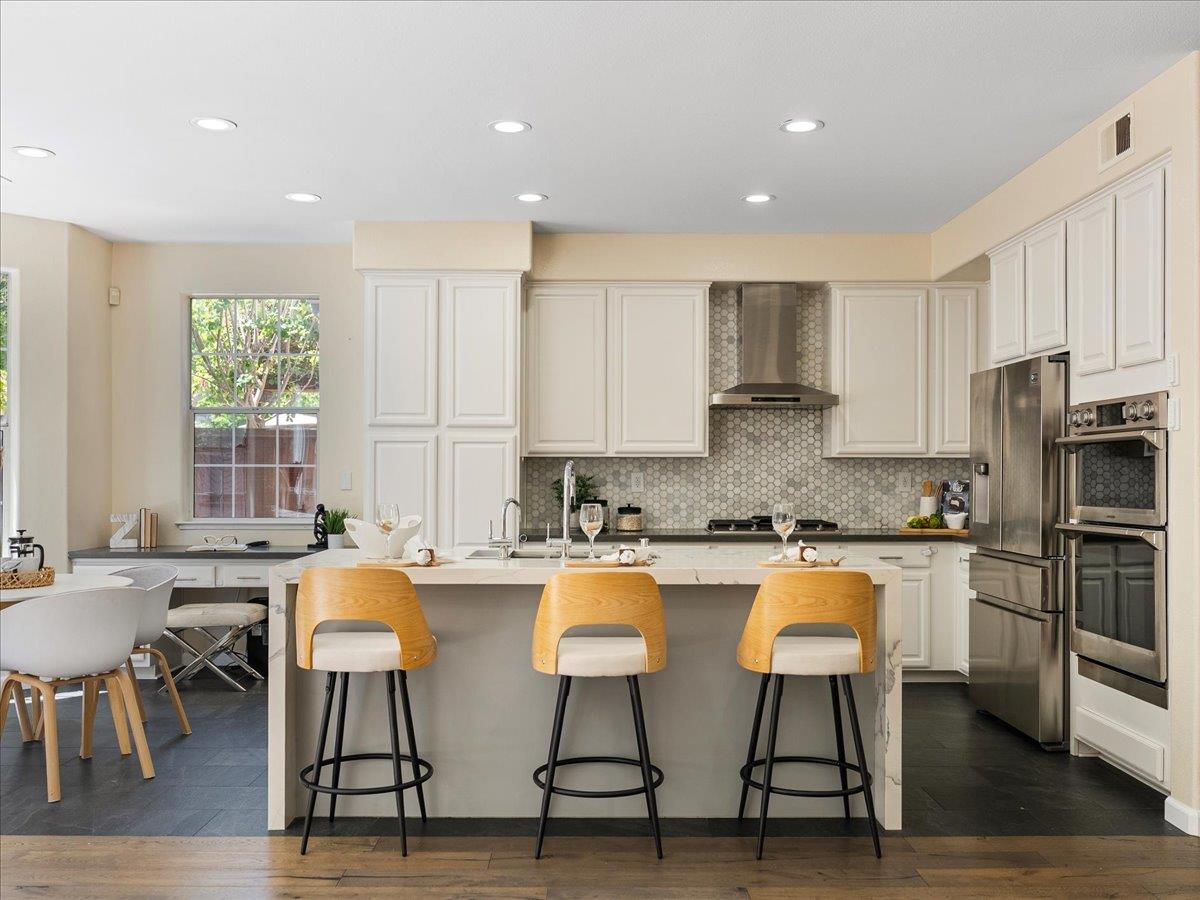 Detail Gallery Image 11 of 34 For 840 Romani Ct, San Jose,  CA 95125 - 5 Beds | 3 Baths