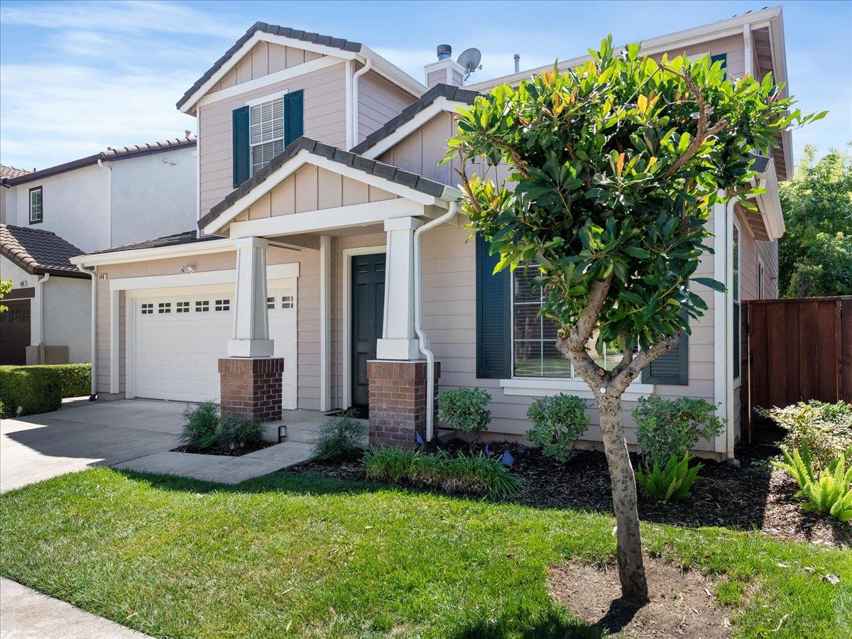 Detail Gallery Image 5 of 34 For 840 Romani Ct, San Jose,  CA 95125 - 5 Beds | 3 Baths
