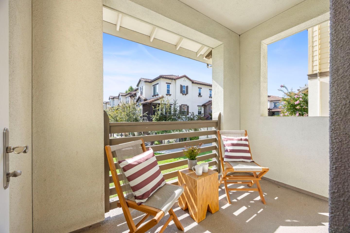 Detail Gallery Image 12 of 39 For 2109 Kiwi Wkwy, San Jose,  CA 95133 - 4 Beds | 4 Baths