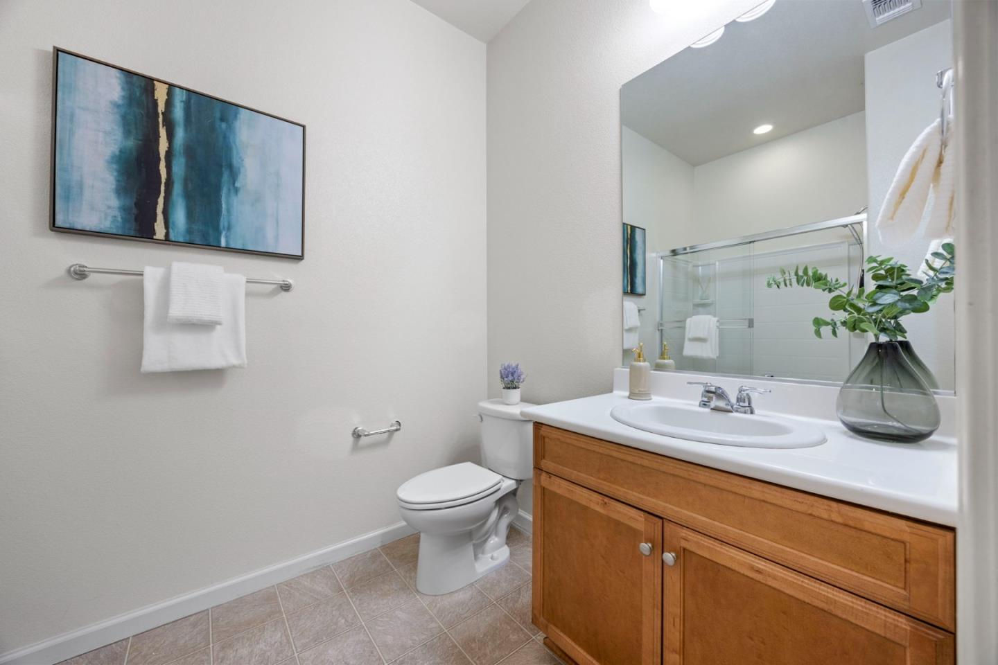 Detail Gallery Image 17 of 39 For 2109 Kiwi Wkwy, San Jose,  CA 95133 - 4 Beds | 4 Baths
