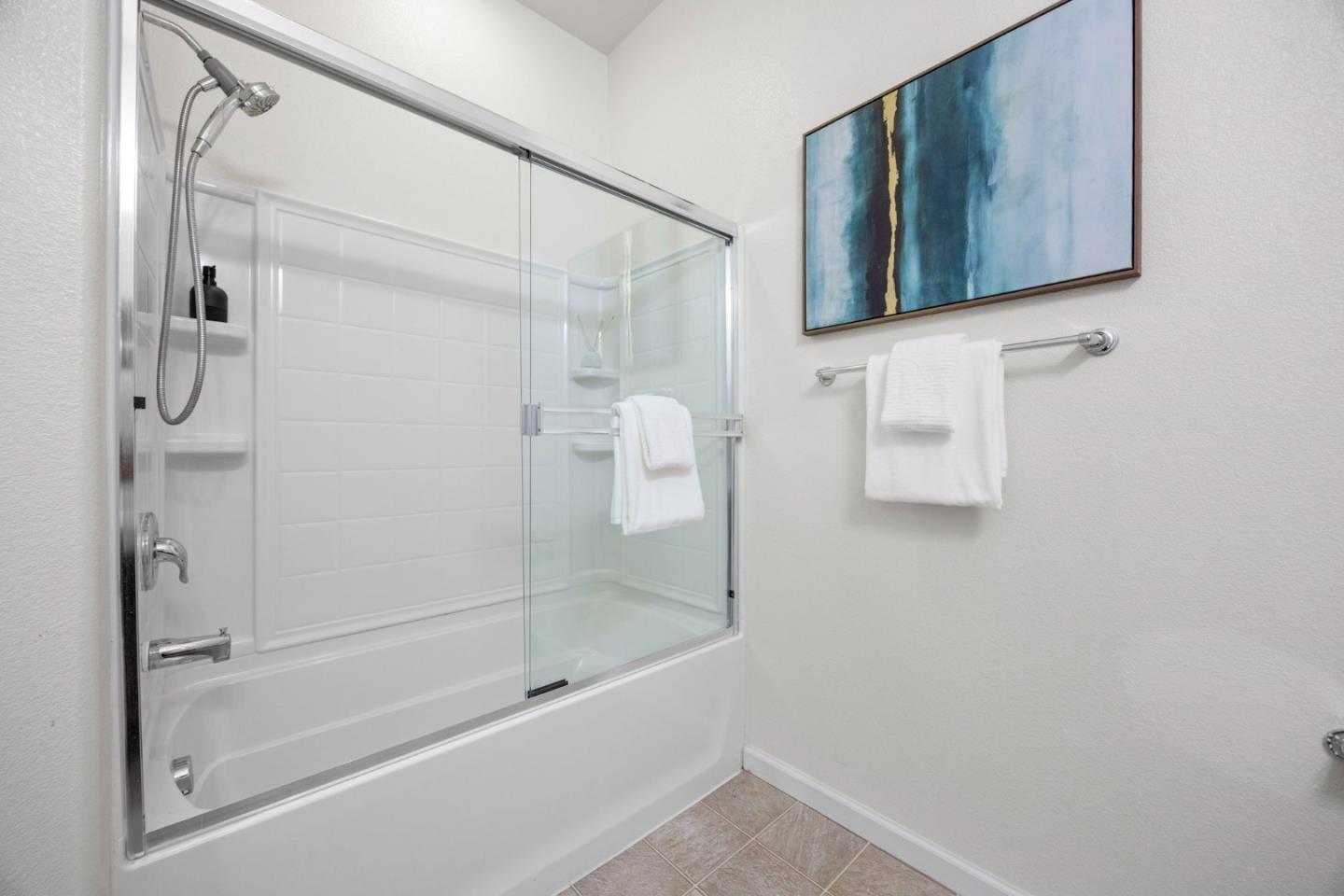 Detail Gallery Image 18 of 39 For 2109 Kiwi Wkwy, San Jose,  CA 95133 - 4 Beds | 4 Baths