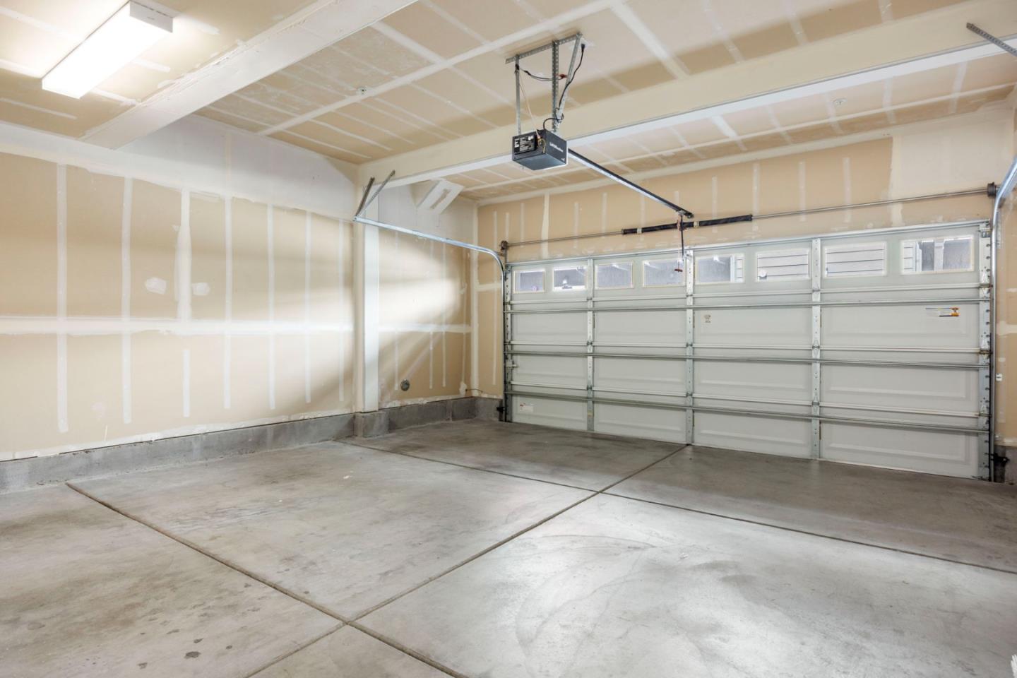 Detail Gallery Image 35 of 39 For 2109 Kiwi Wkwy, San Jose,  CA 95133 - 4 Beds | 4 Baths