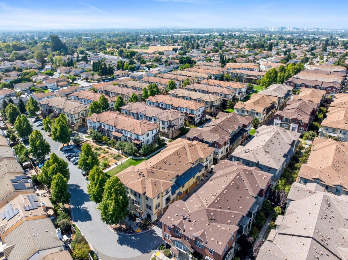 Detail Gallery Image 38 of 39 For 2109 Kiwi Wkwy, San Jose,  CA 95133 - 4 Beds | 4 Baths