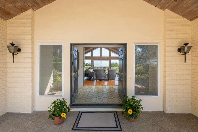 Detail Gallery Image 11 of 48 For 26993 Almaden Ct, Los Altos Hills,  CA 94022 - 4 Beds | 2/1 Baths