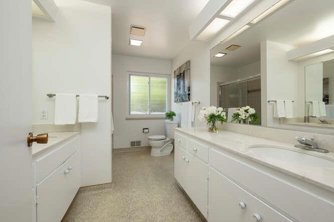 Detail Gallery Image 23 of 48 For 26993 Almaden Ct, Los Altos Hills,  CA 94022 - 4 Beds | 2/1 Baths