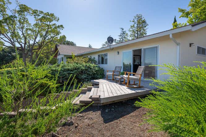 Detail Gallery Image 33 of 48 For 26993 Almaden Ct, Los Altos Hills,  CA 94022 - 4 Beds | 2/1 Baths