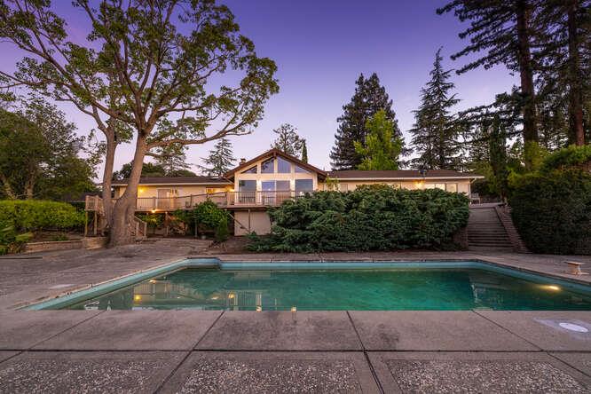 Detail Gallery Image 36 of 48 For 26993 Almaden Ct, Los Altos Hills,  CA 94022 - 4 Beds | 2/1 Baths