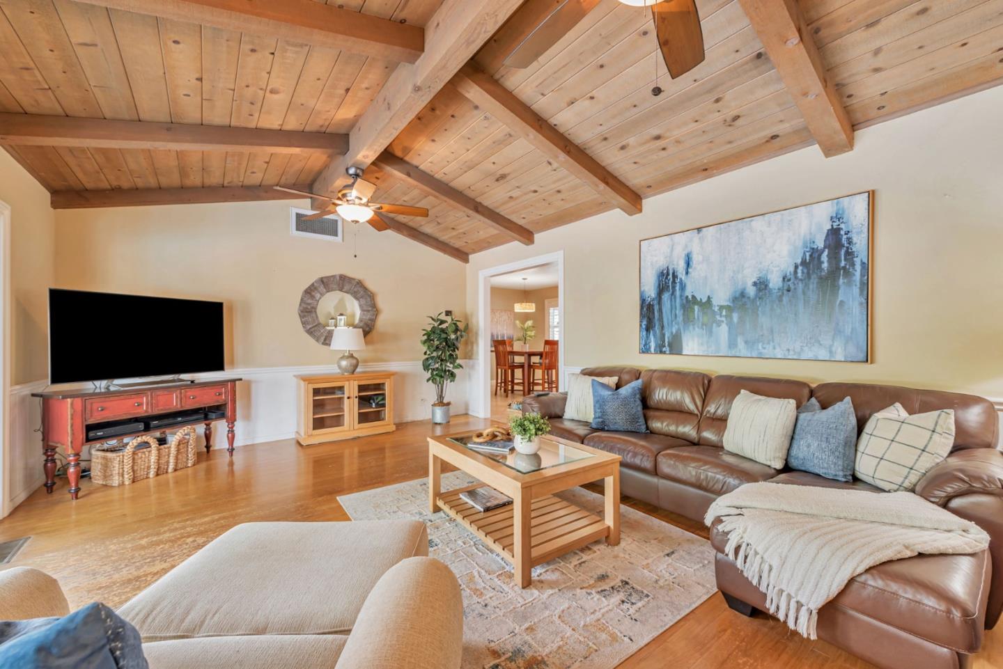 Detail Gallery Image 11 of 73 For 6540 Camelia Dr, San Jose,  CA 95120 - 4 Beds | 2/1 Baths