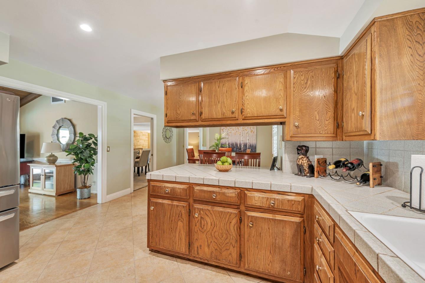Detail Gallery Image 20 of 73 For 6540 Camelia Dr, San Jose,  CA 95120 - 4 Beds | 2/1 Baths