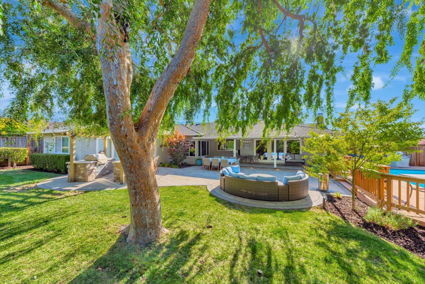 Detail Gallery Image 51 of 73 For 6540 Camelia Dr, San Jose,  CA 95120 - 4 Beds | 2/1 Baths