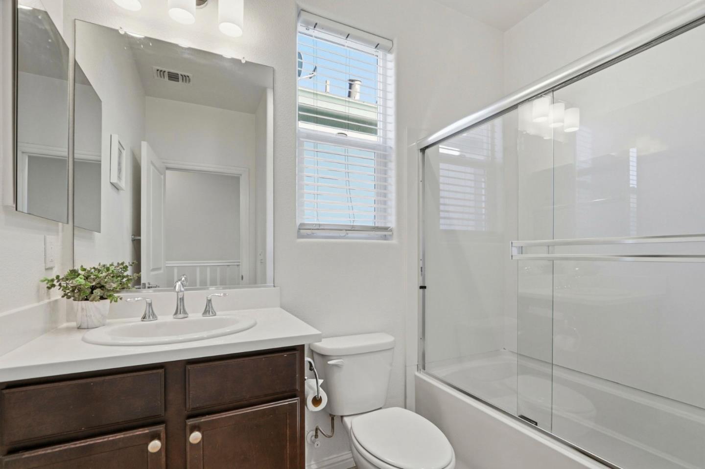 Detail Gallery Image 21 of 36 For 838 Garden St, Milpitas,  CA 95035 - 2 Beds | 1/1 Baths