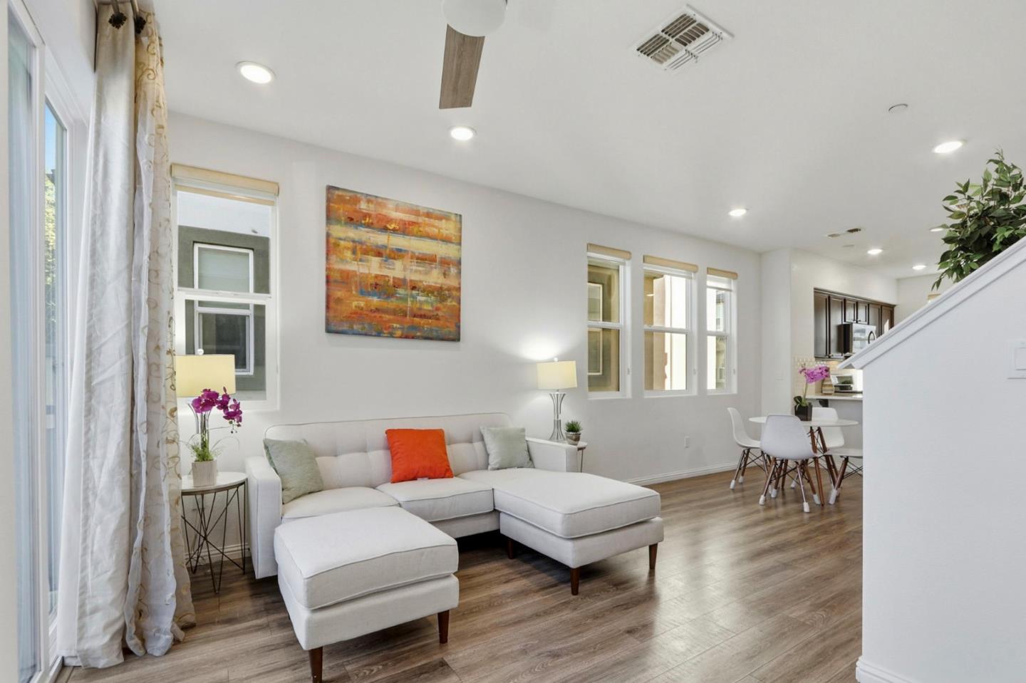 Detail Gallery Image 3 of 36 For 838 Garden St, Milpitas,  CA 95035 - 2 Beds | 1/1 Baths