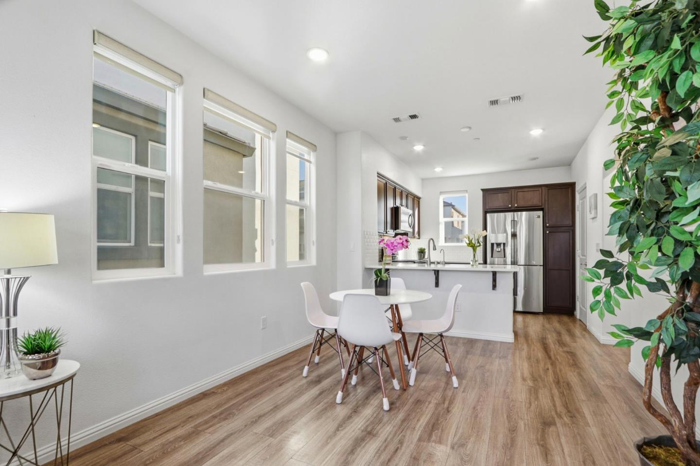 Detail Gallery Image 9 of 36 For 838 Garden St, Milpitas,  CA 95035 - 2 Beds | 1/1 Baths