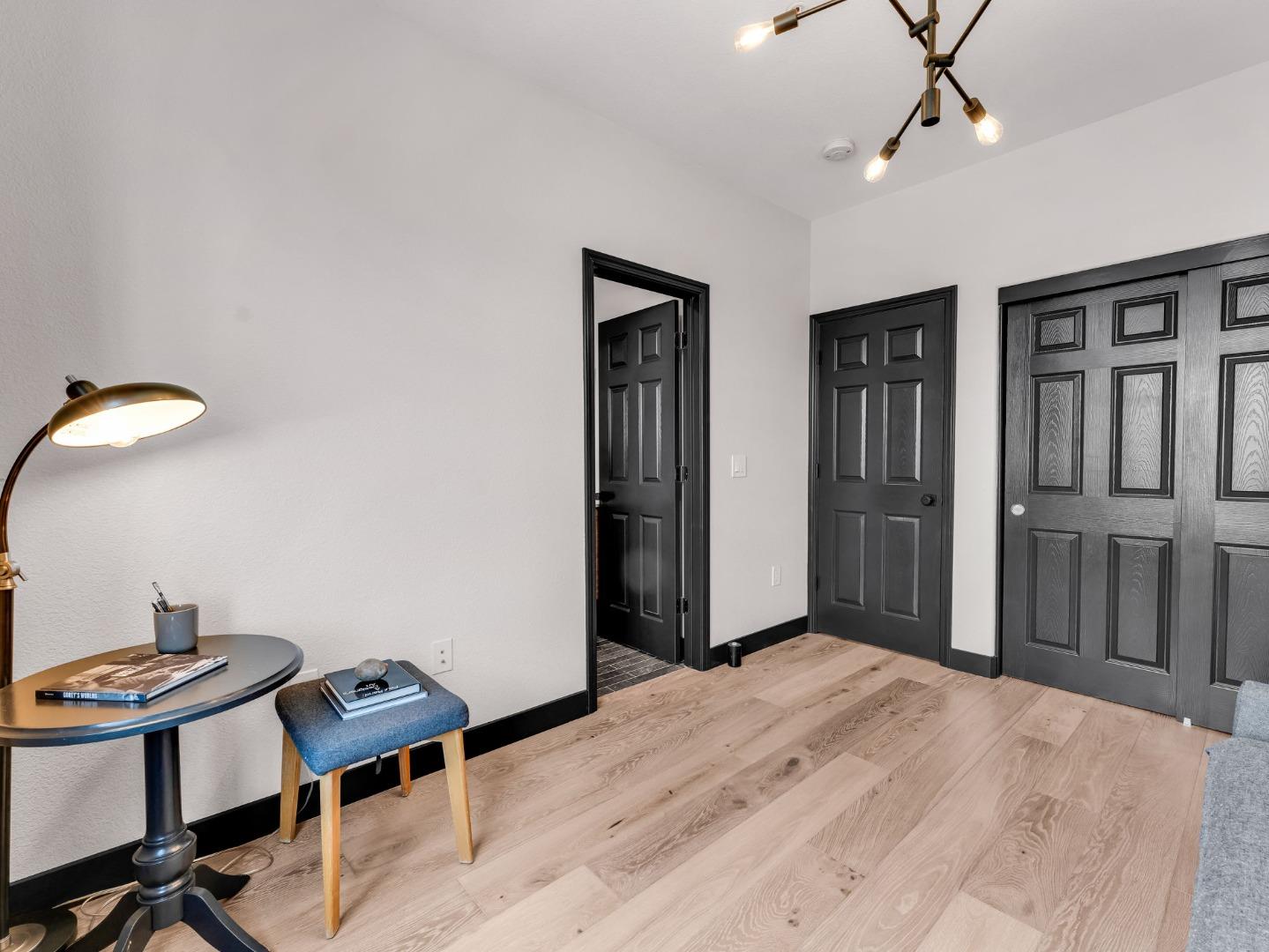 Detail Gallery Image 29 of 42 For 213 Esfahan Dr, San Jose,  CA 95111 - 2 Beds | 2/1 Baths