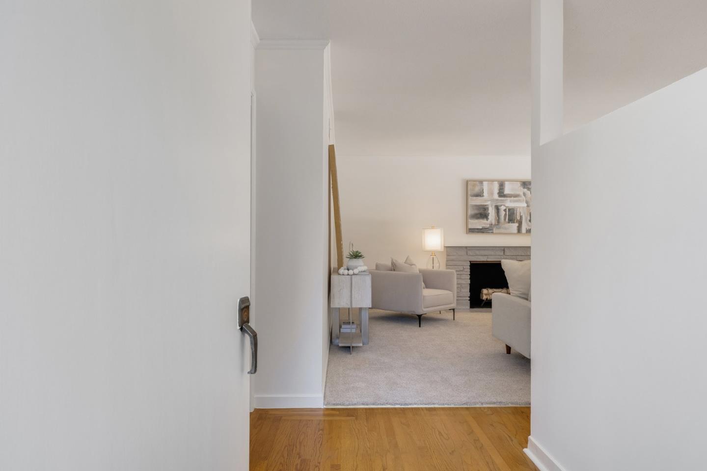 Detail Gallery Image 2 of 42 For 2704 Sunset Ter, San Mateo,  CA 94403 - 4 Beds | 2 Baths