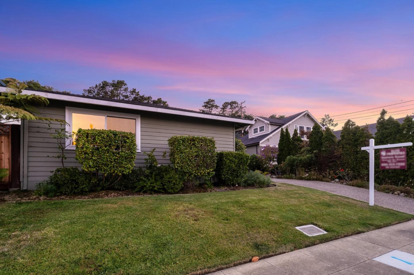 Detail Gallery Image 36 of 42 For 2704 Sunset Ter, San Mateo,  CA 94403 - 4 Beds | 2 Baths